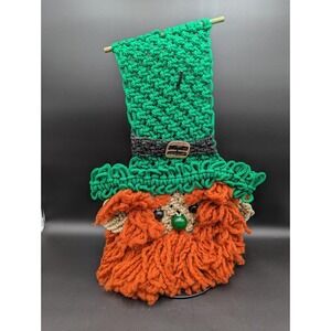 VTG LOVELY Macrame Wall Door Hanging Leprechaun St Patricks Day Irish 23"x19"